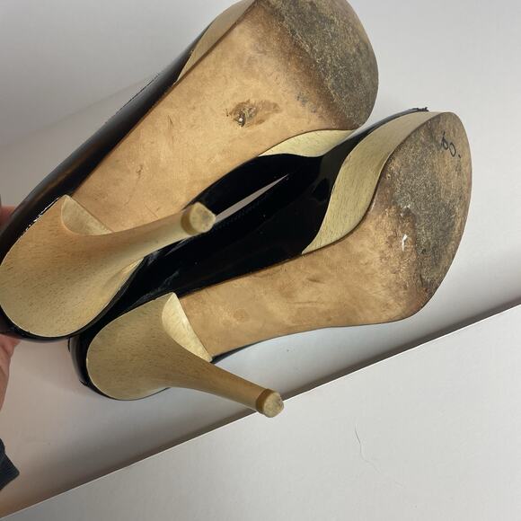 Stuart Weitzman Black Patent Leather Peep Toe Platform Heels 7 M Classic SW Logo - Picture 5 of 7